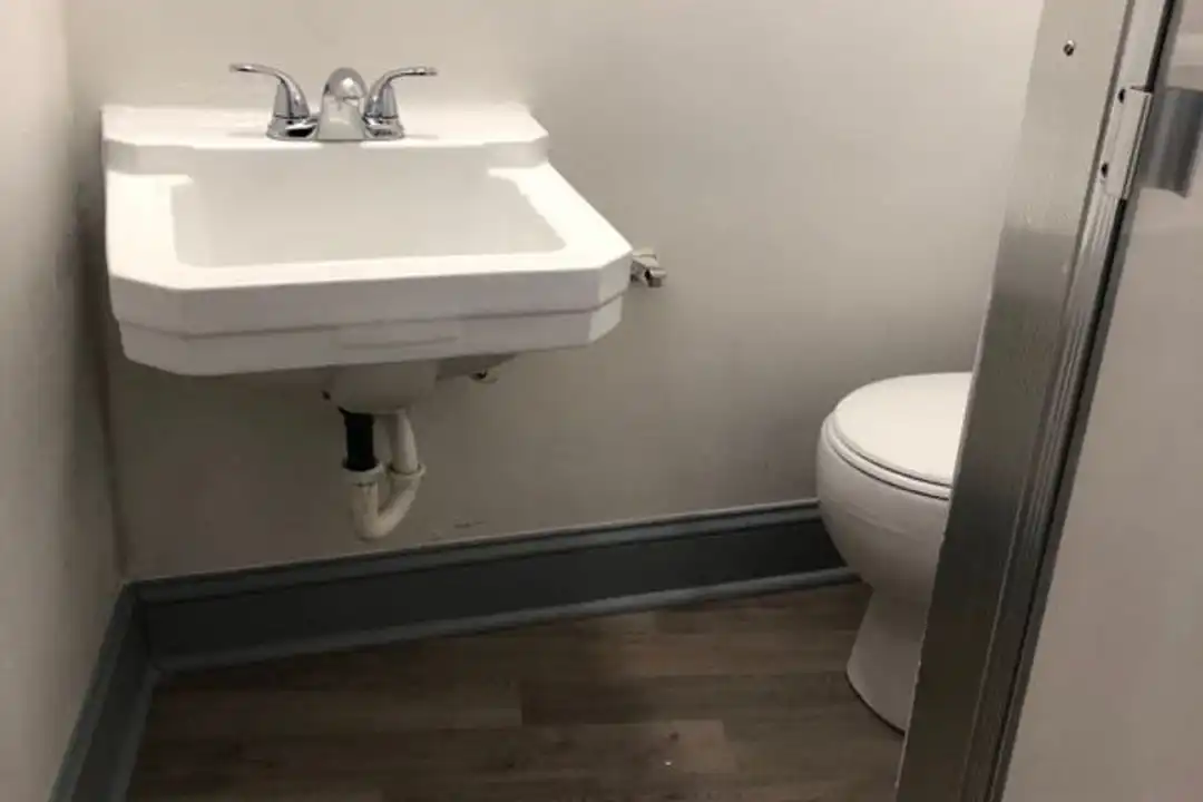 19 W 5th Ave unit 11 - View 5