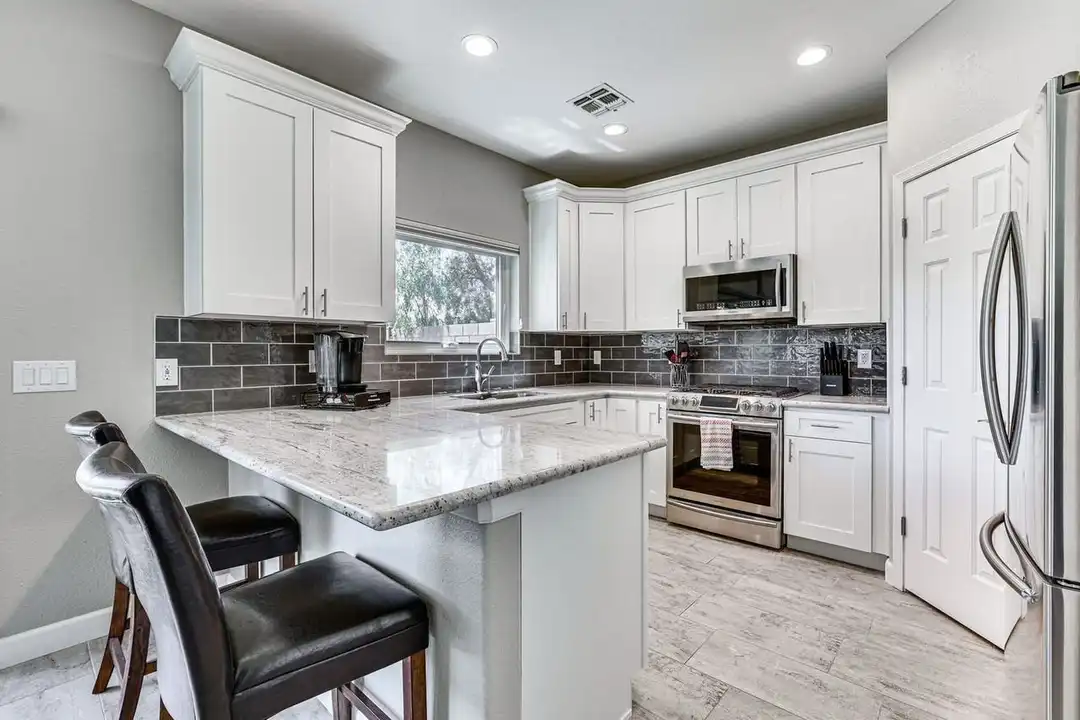 3043 E Fremont Rd unit 1546371P - View 5
