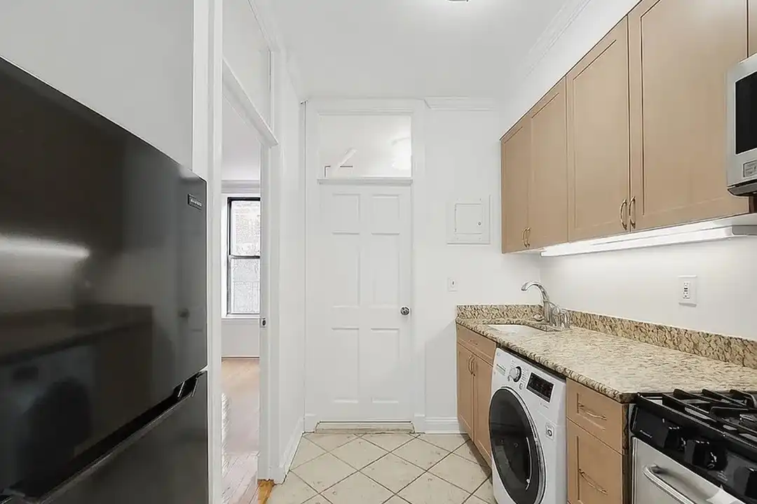 Apartment in New York, Manhattan Valley, Manhattan - More