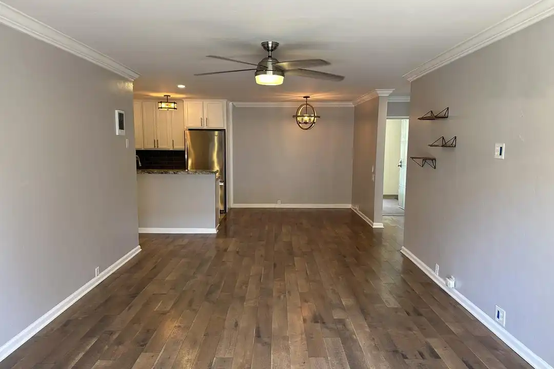 4600 Lamont St unit 4-234 - View 3