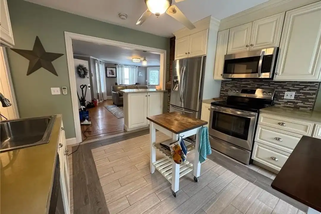 4 Hammond St #5 - View 5