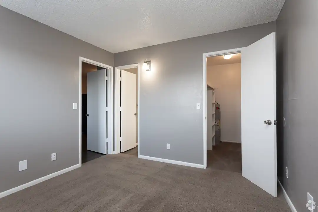 1881 E Irvington Rd unit TBD - View 4