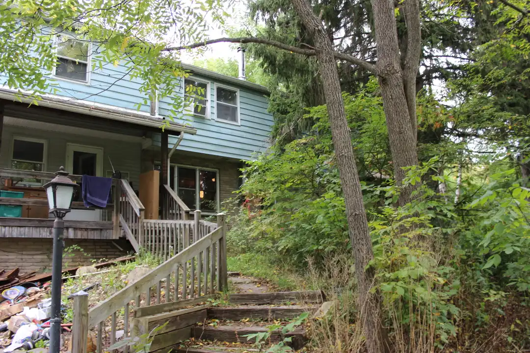 1574 Coddington Rd – photo 1 of 27