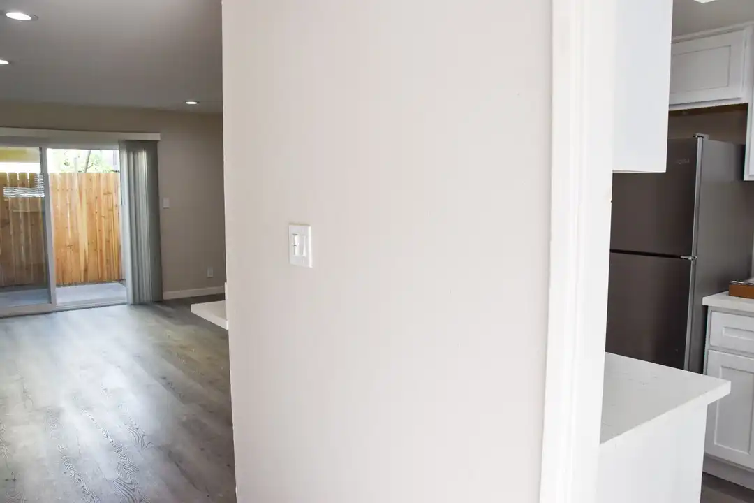 815 N Olive St unit Olive (815) #B - View 4