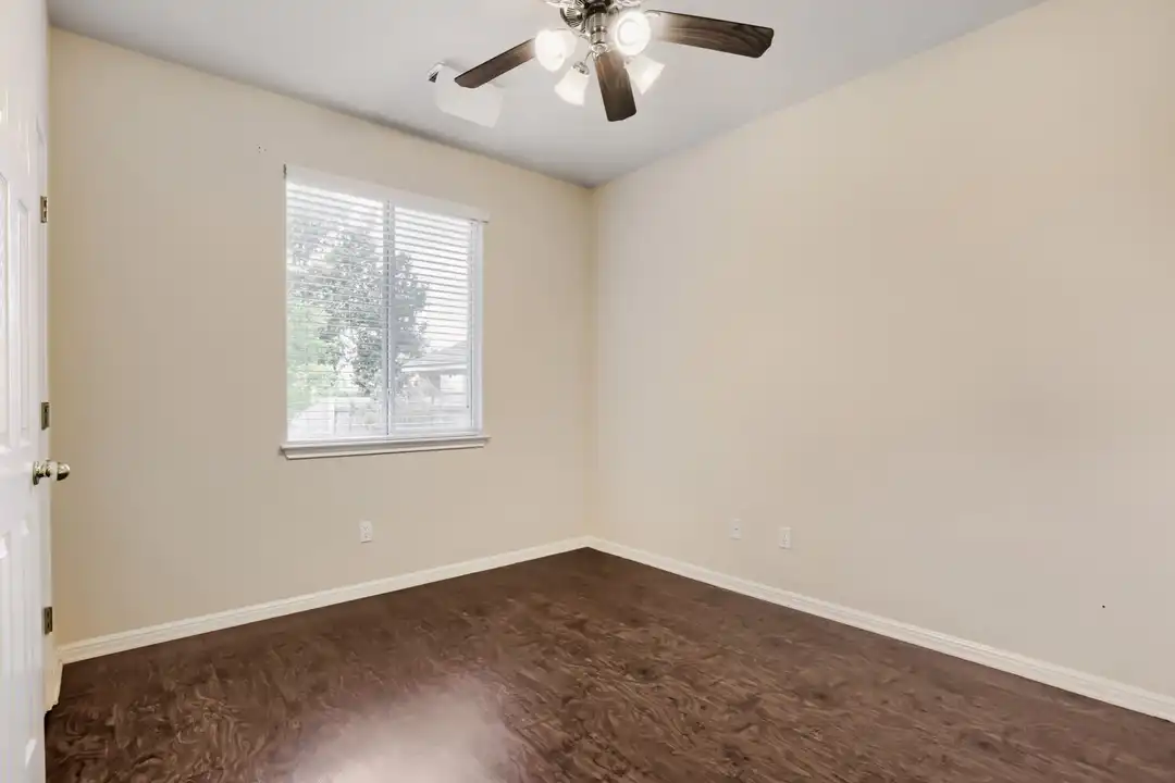 9632 Morgan Creek Dr - More