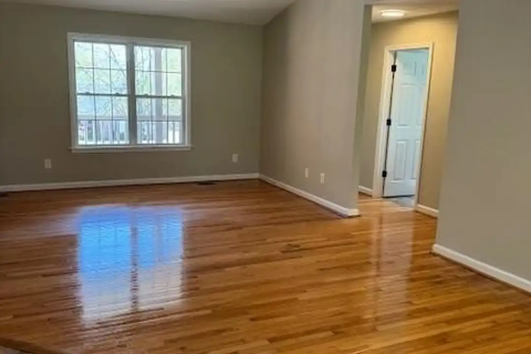 186 Chesterfield Dr - View 6