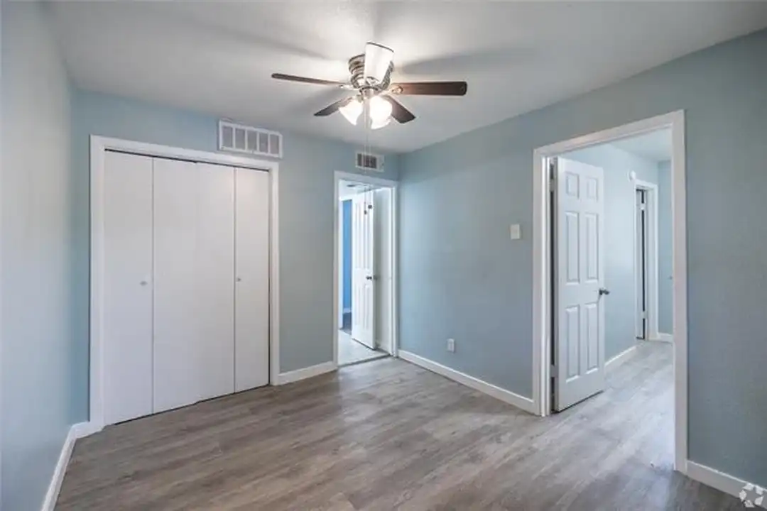 313 Rolston Rd unit 315-102 - View 6