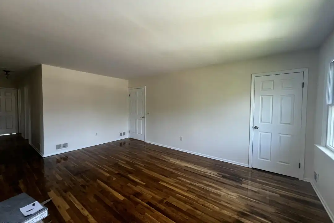 316 Spring St unit UPPER - View 6