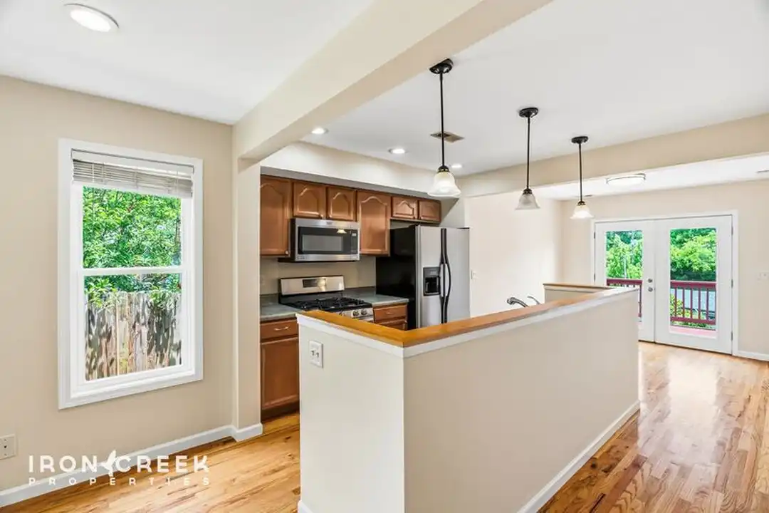 House in Asheville - More