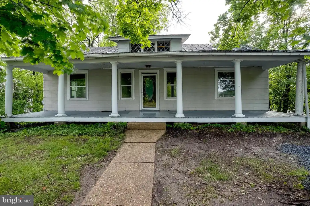 422 Hainesport Lumberton Rd – photo 1 of 15