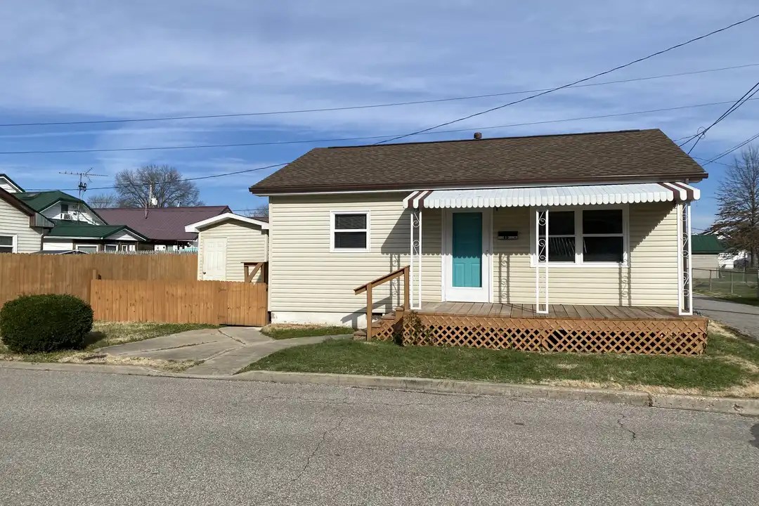 1239R McClung Ave unit 1 – photo 1 of 10