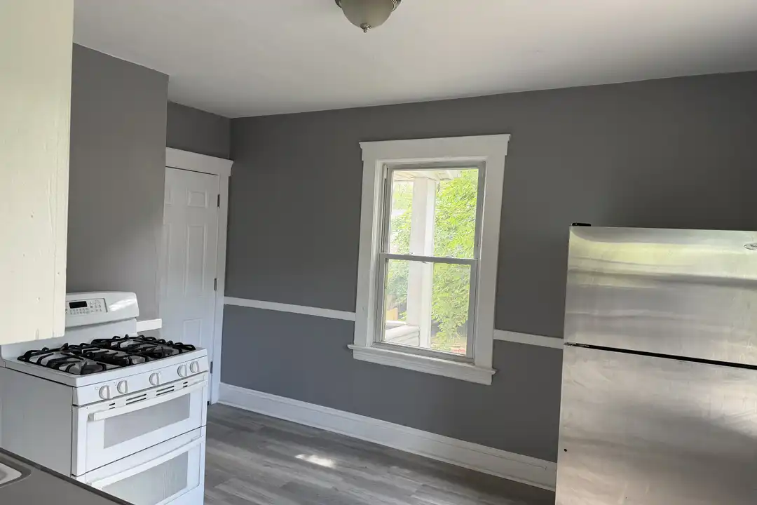 10709 Fidelity Ave – pohled 3