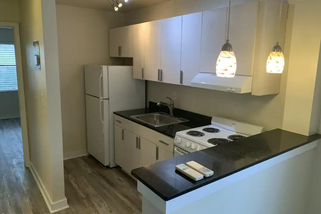 1917 Frankfort Ave #2 – photo 1