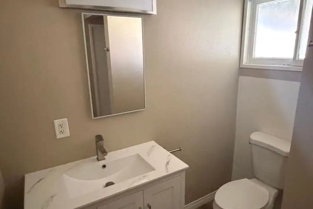 1602 W Juno Ave unit 08-09 - View 6