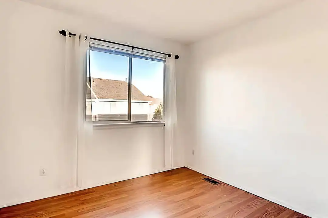 1273 S Zeno Way unit B - View 5