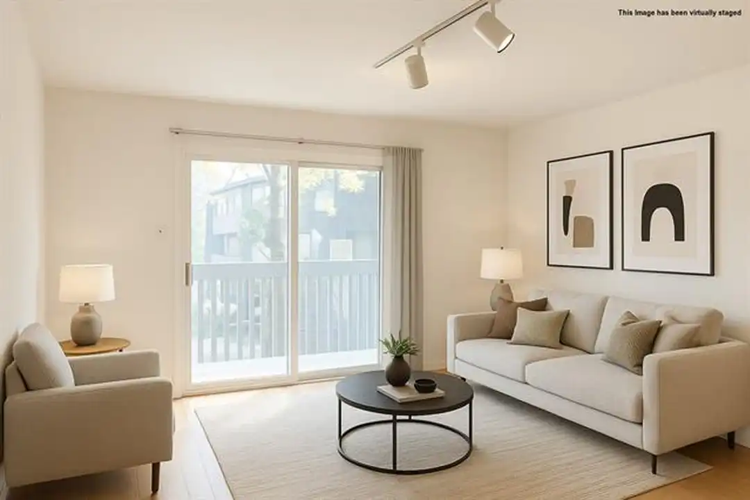 Apartment in Dallas - View 5