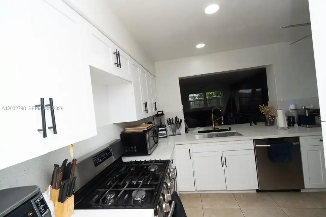 5941 NW 14th Ct unit 1 - View 3