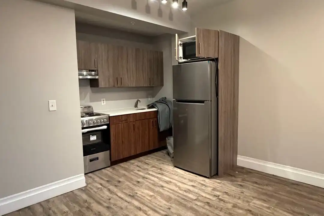 106 N Grove St unit 209 – photo 1