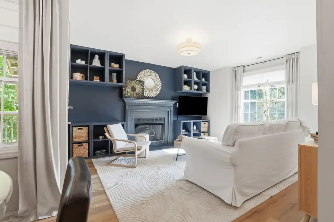 2200 Mountain Mist Ct – další