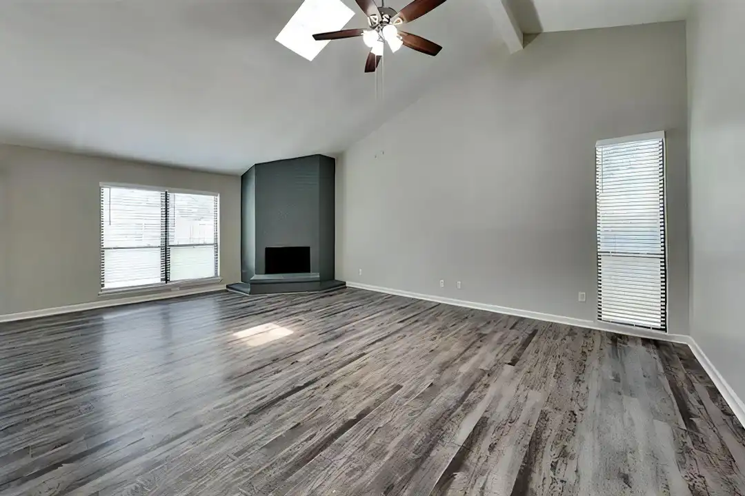 3737 Whitefern Dr - View 3