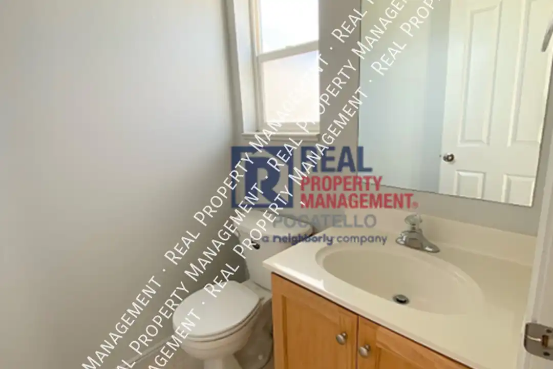 414 Pheasant Ridge Dr - View 6