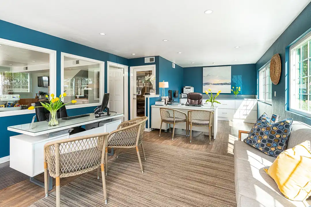 Madison Newport Apartment Homes - View 2