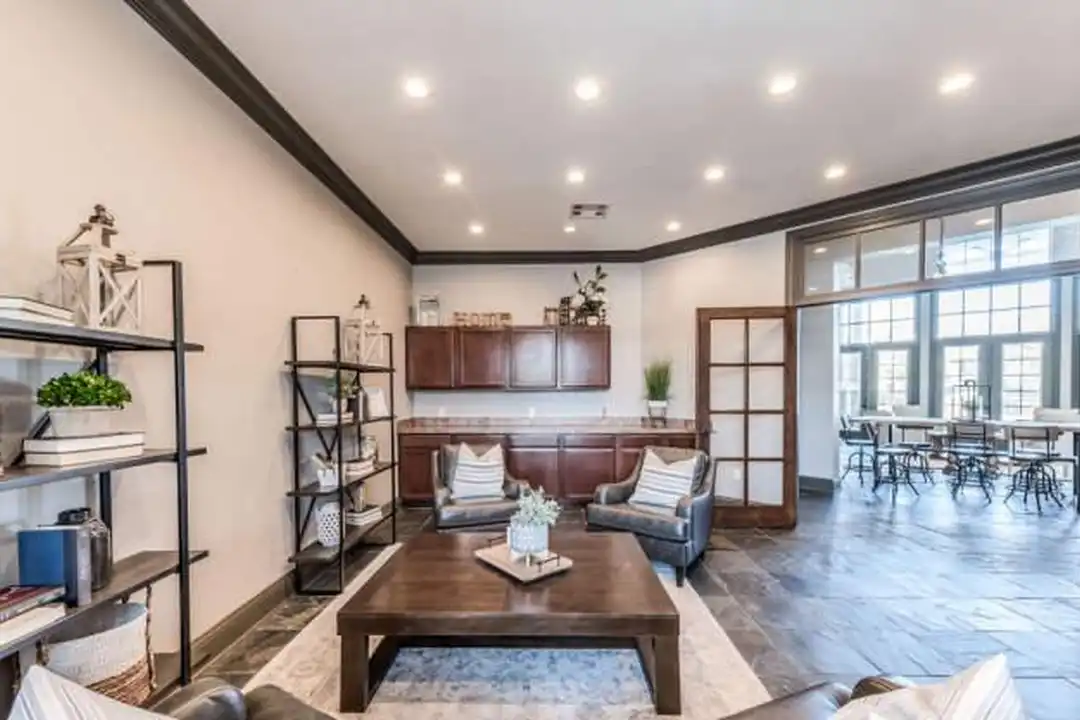 5402 FM 1488 unit 1488 # 5476 - View 4