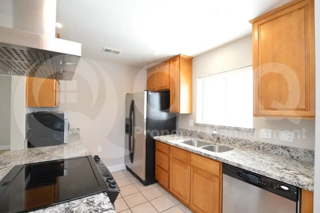 850 S River Dr unit 1044 - View 2