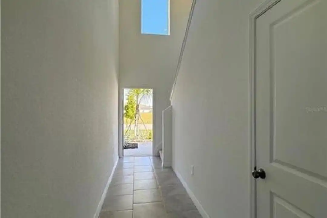 11812 Cloverly Ln - View 5