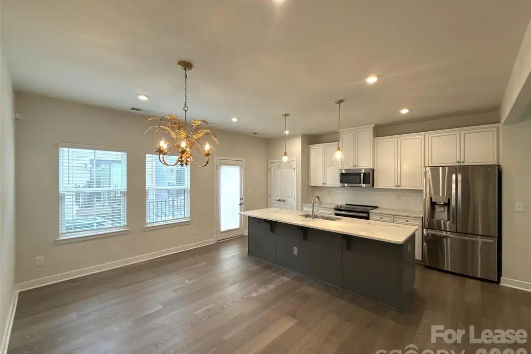 324 Chattooga Wy - View 6