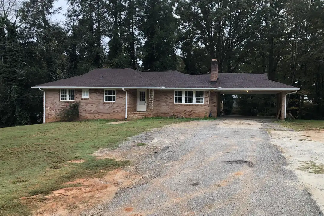 818 Old Clemson Hwy - View 2