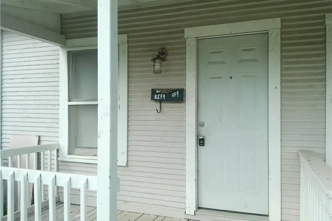 1559 18th St – photo 1
