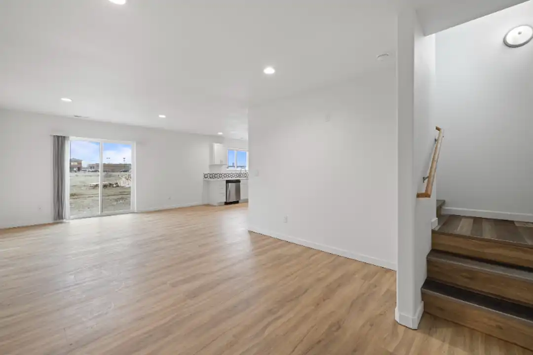 2637 W Marina Dr - View 4