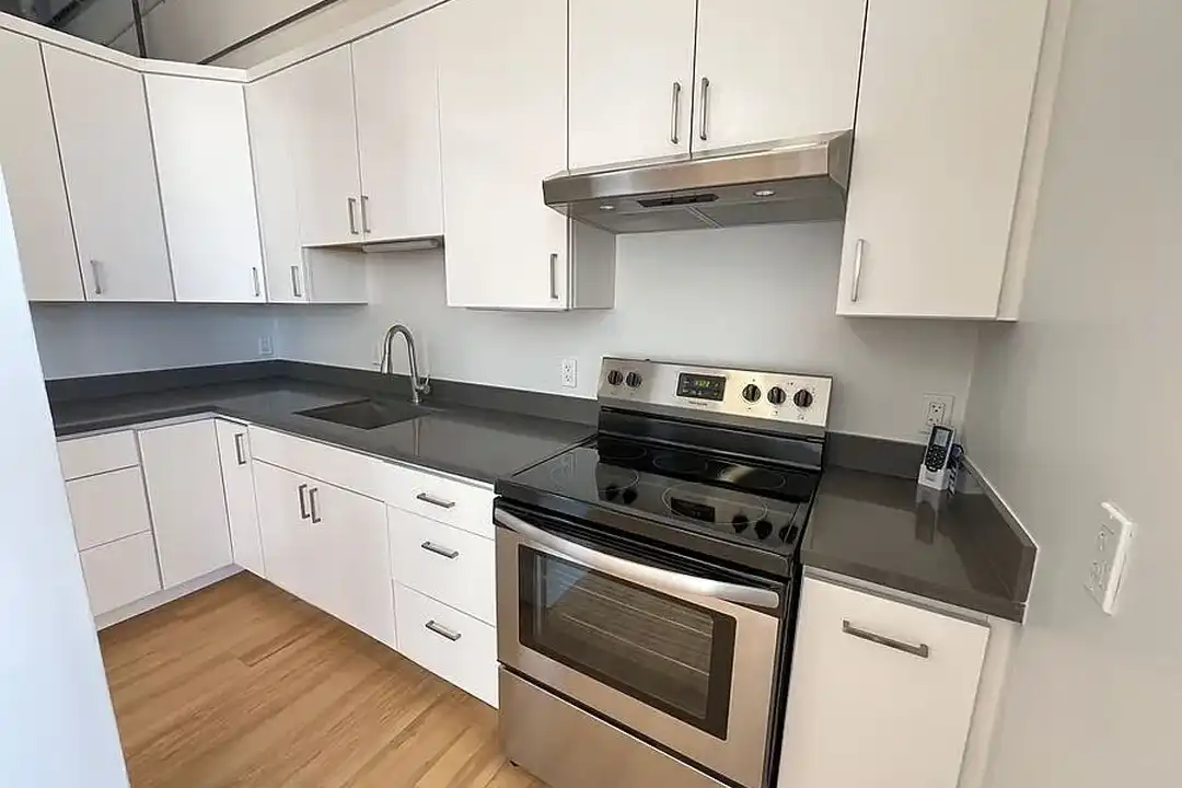 5701 International Boulevard – photo 1