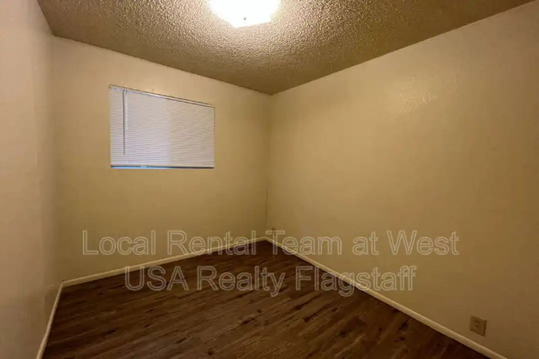 117 E Ellery Ave unit 2 - View 6