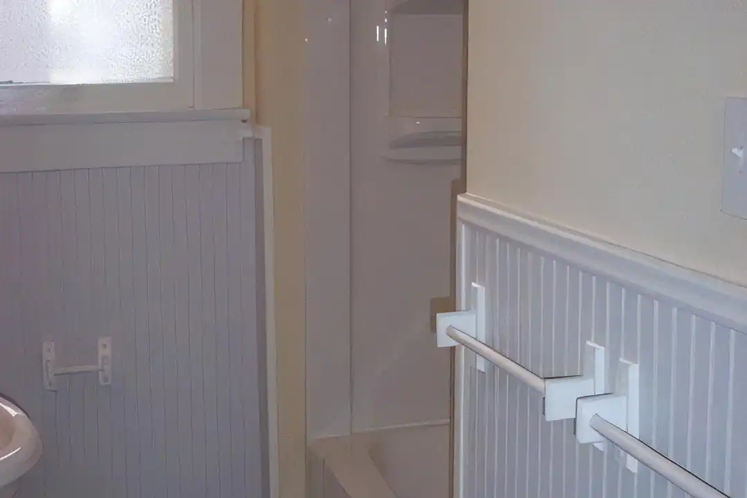 1818 Church St unit 2 - More