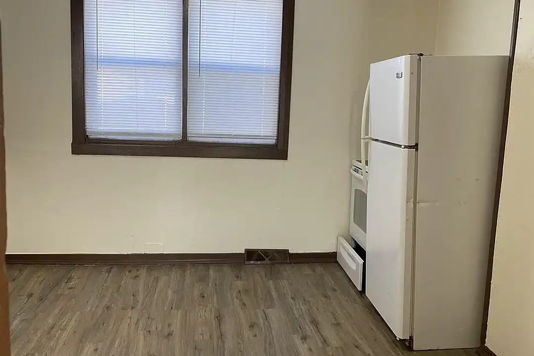 2918 Dupont Ave N unit 1 - View 3