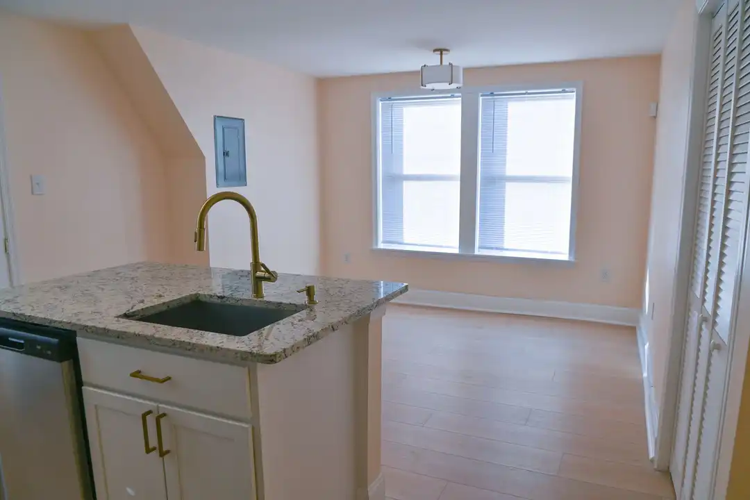 1521 N 2nd St unit 1521 2nd #3 - More