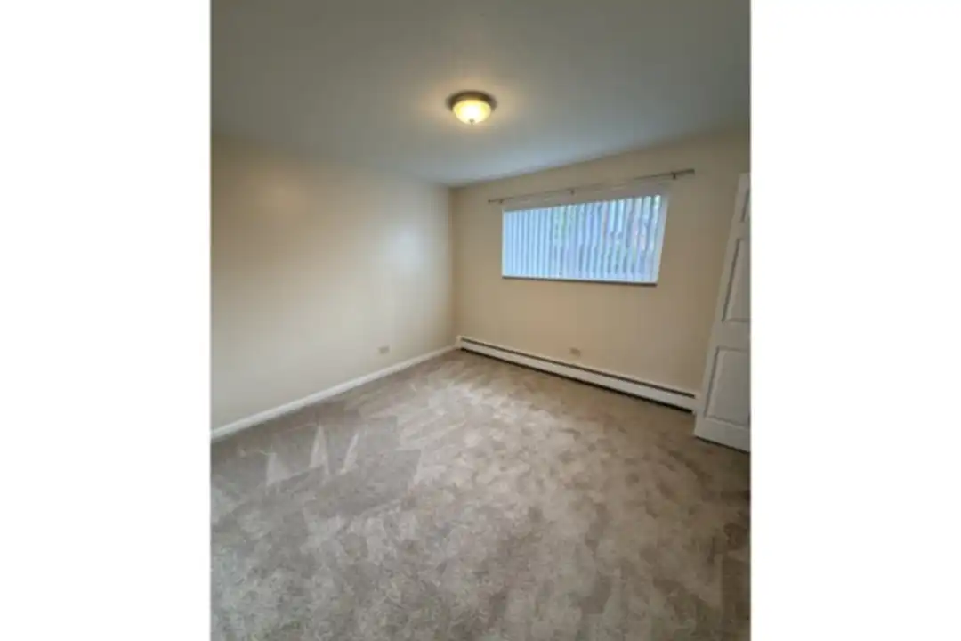 Apartment in Denver - View 6