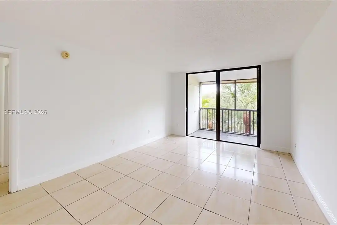 14201 N Kendall Dr #401D - View 6