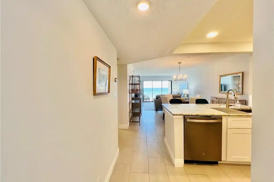 9400 S Ocean Dr #304B - View 3