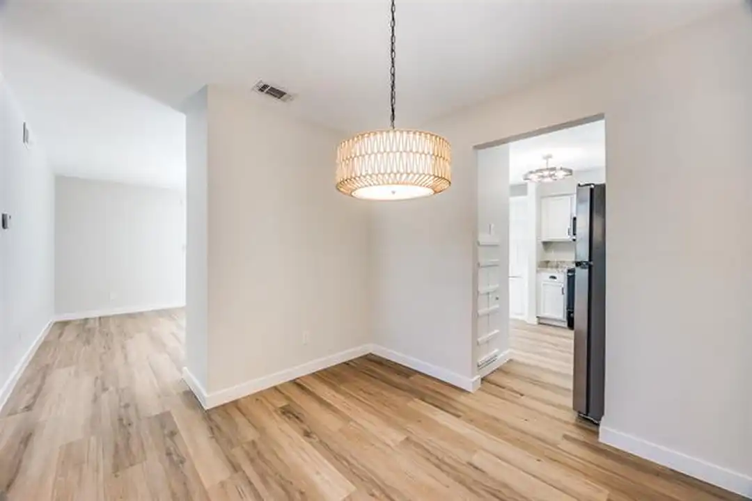 5300 Keller Springs Rd unit 1067 - More