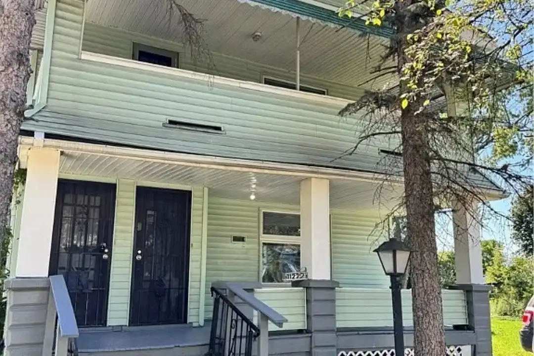11222 Revere Ave unit 11222 Revere Ave Unit B – photo 1