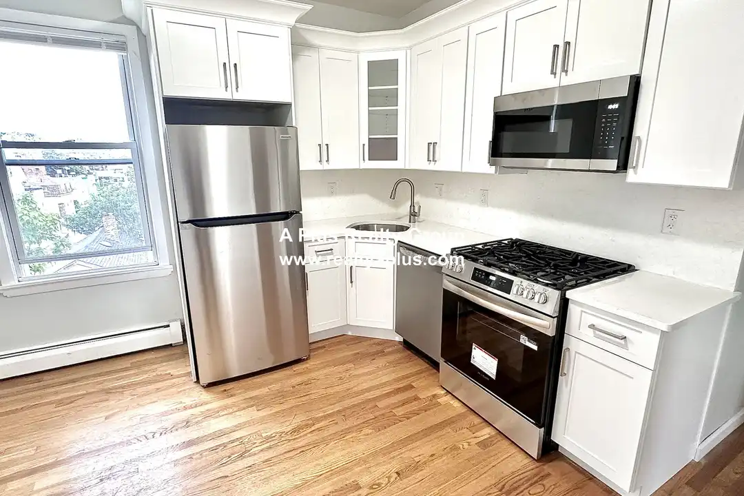 5 Buckley Ave unit 2 - View 5