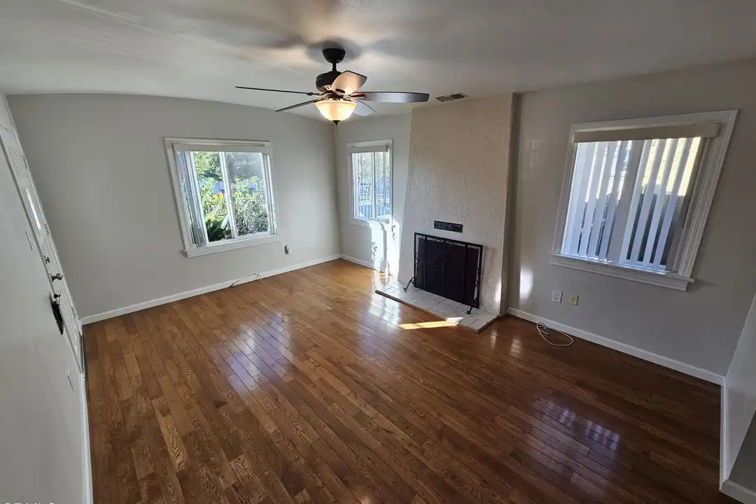 House in Pasadena - View 5