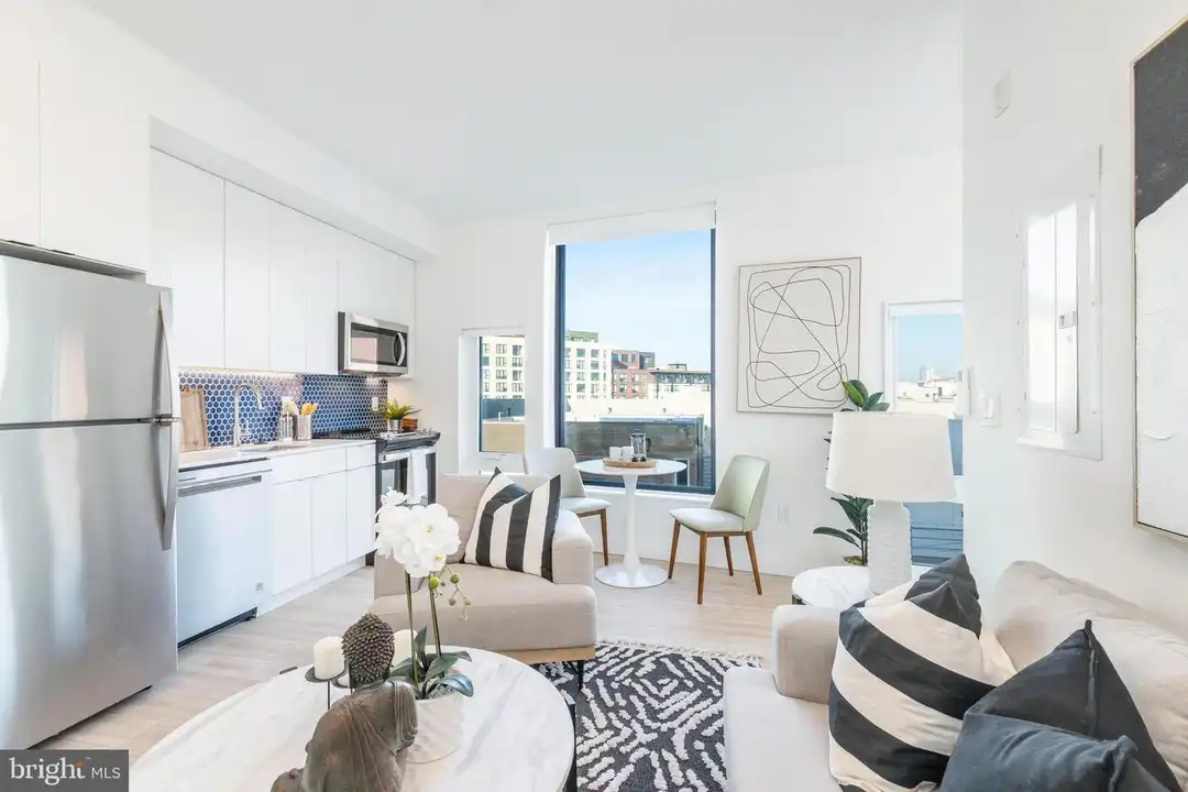 Apartment in Philadelphia - View 2