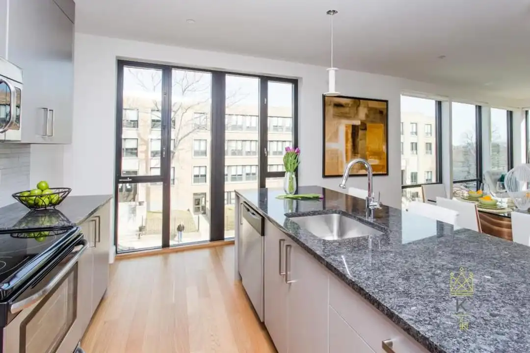 1478 Tremont St - View 3