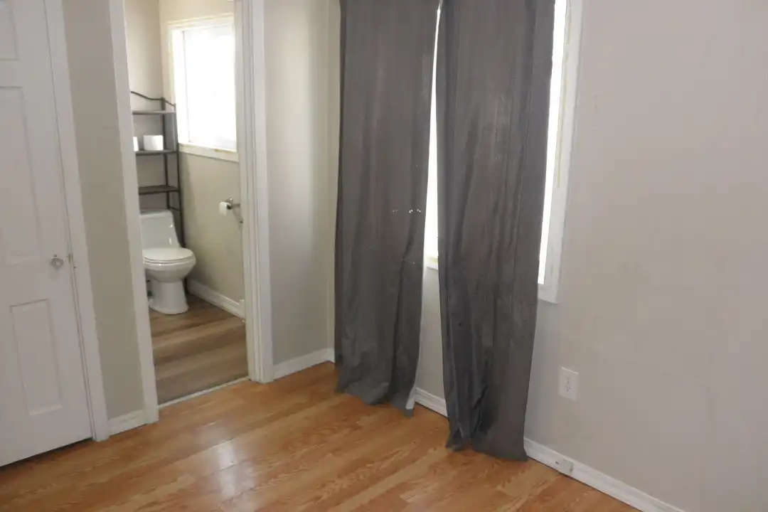 1120 3rd St NW - View 6